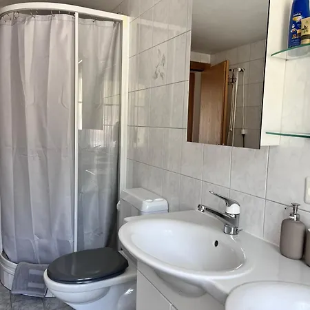 Alpenrose * סאס-גרונד